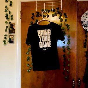 Nike T-shirt